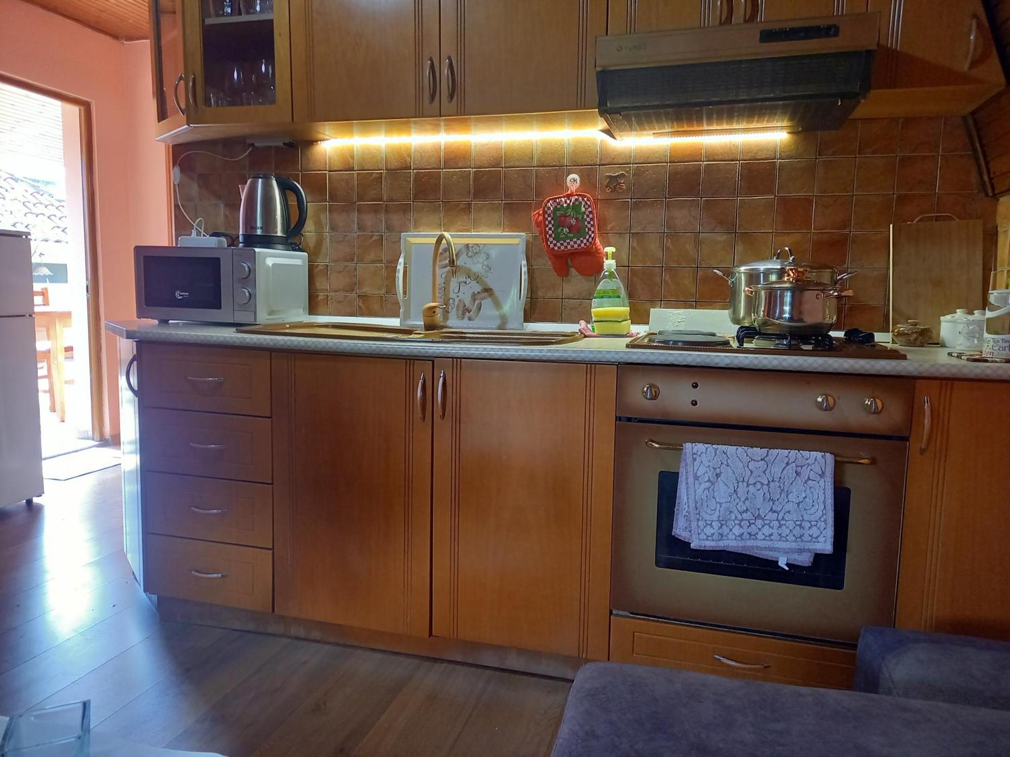 Apartment In Тирана Экстерьер фото