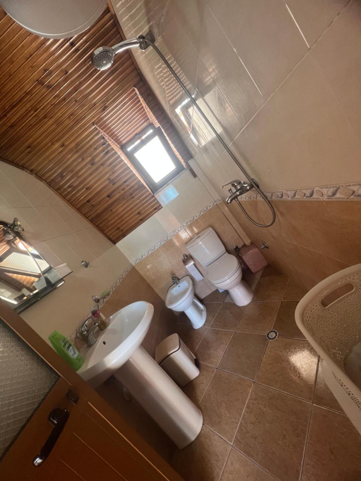 Apartment In Тирана Экстерьер фото